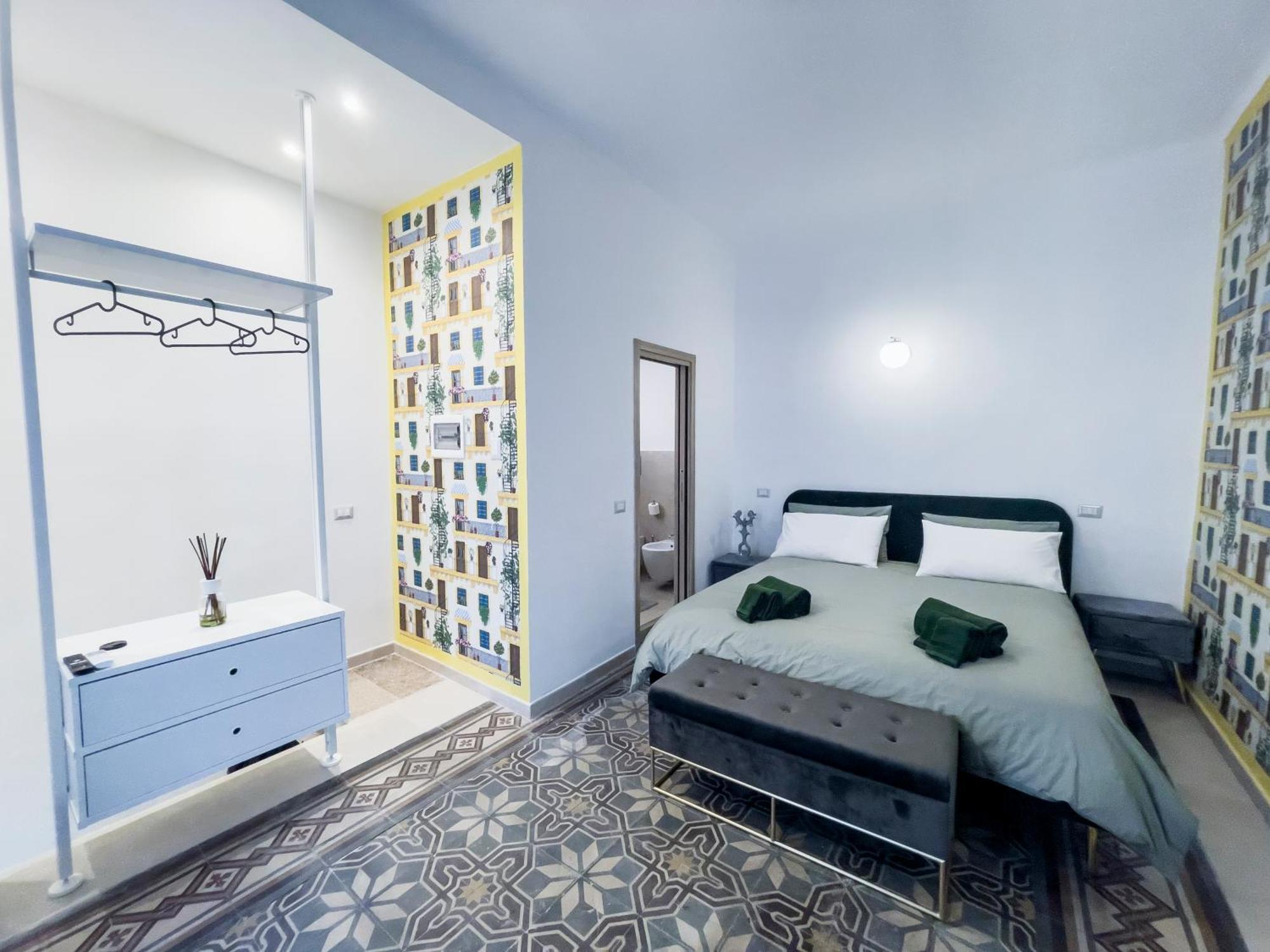 Saint Barth Guest House - Steps Loft In บารี ภายนอก รูปภาพ